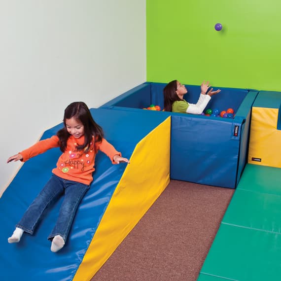 Southpaw Vibro-Acoustic Crash Pit filled with colored balls